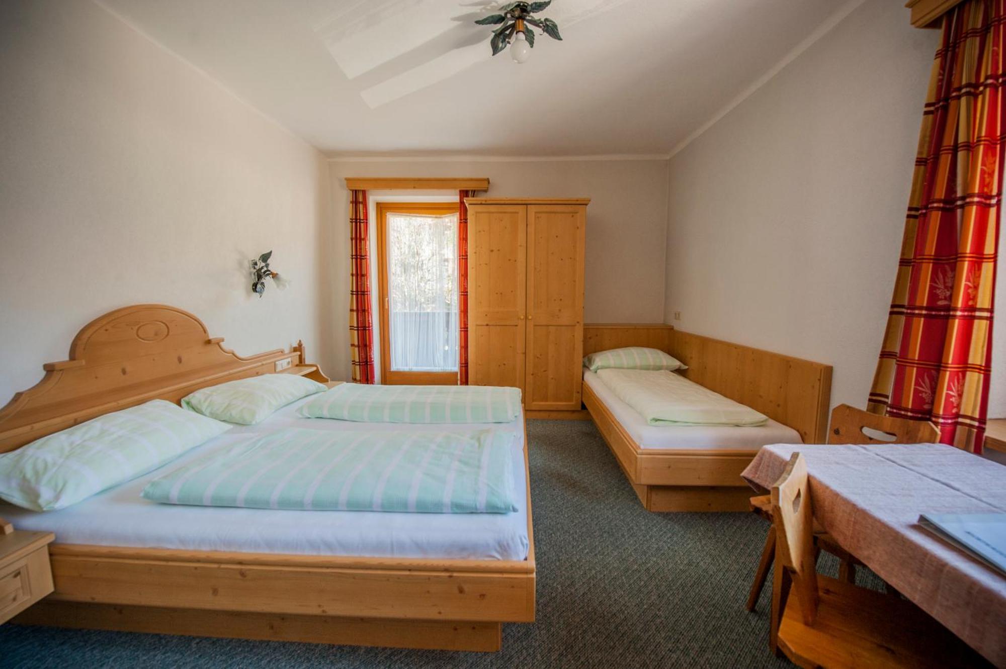 Gasthof Zur Post Гінтеррісс Номер фото